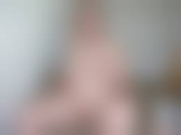 trueamateurmodels.com|Amateur Girl Wearing Glasses - Bella From TrueAmateurModels.com