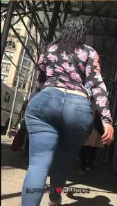 Pawg in jeans candid jpg x Pawg jeans