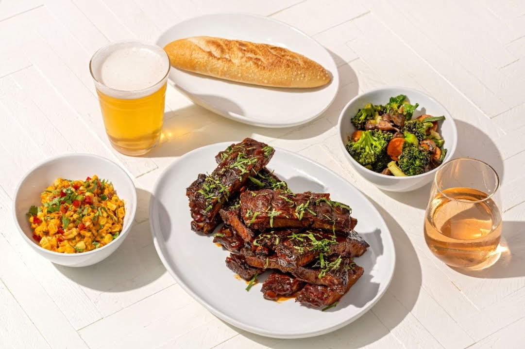 Noble Rotisserie by null