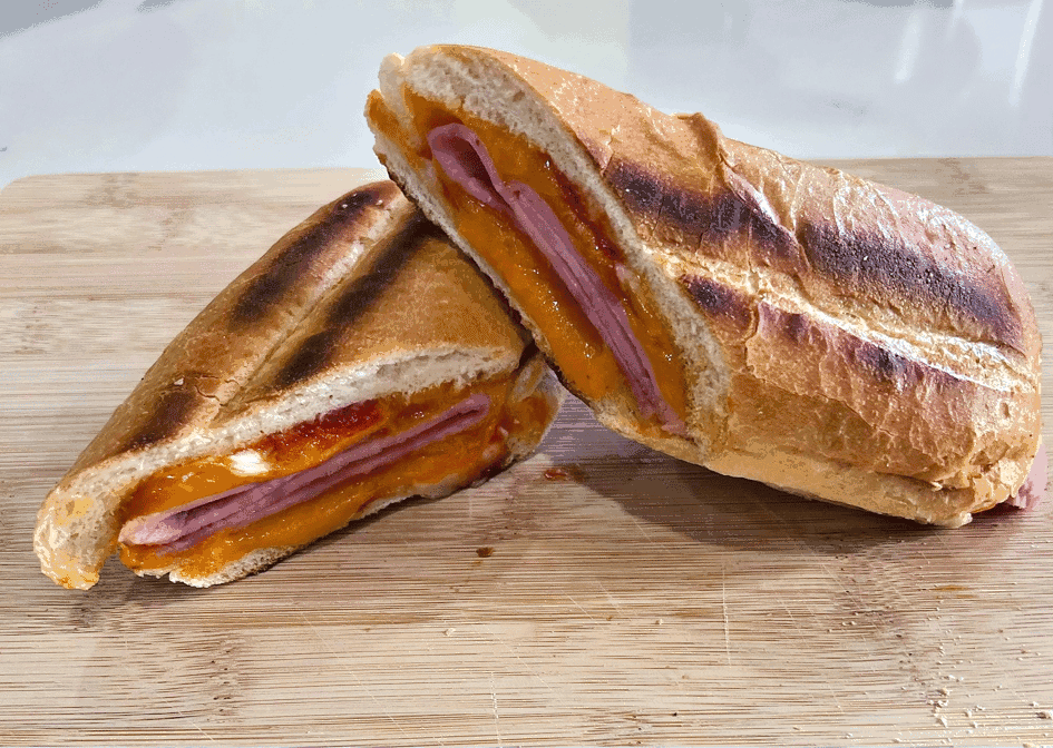 Pikalo Empanadas by null