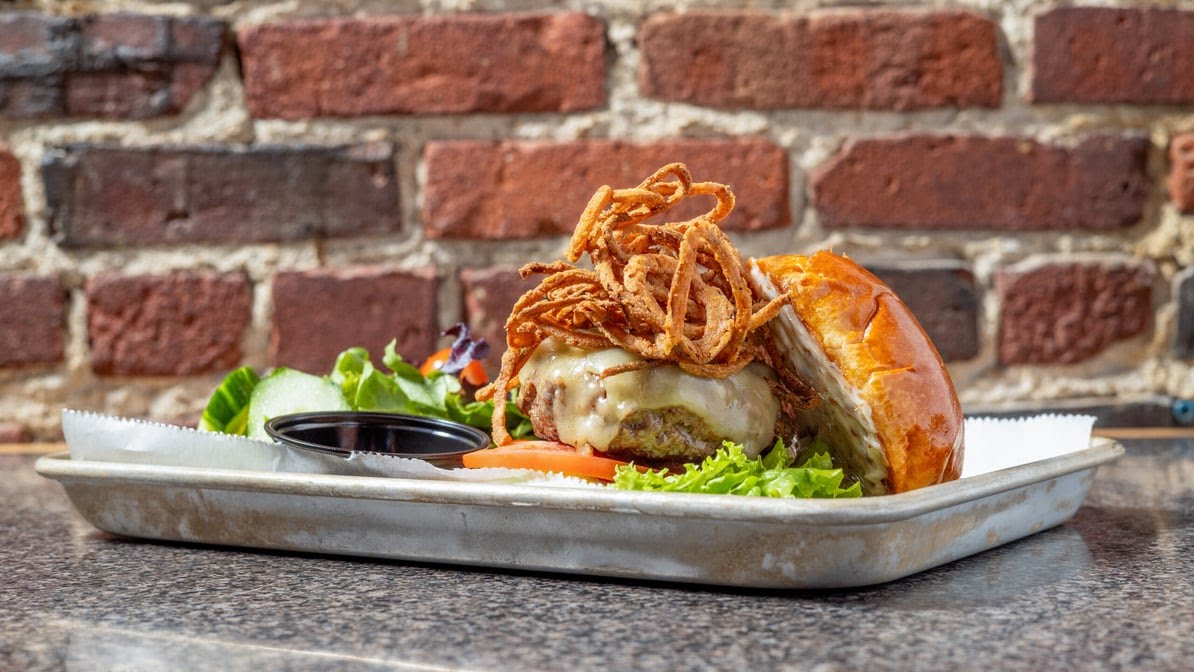 Costello's Tavern by null