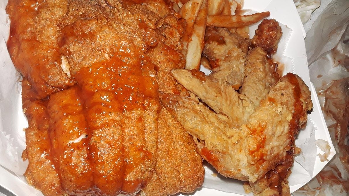 Harold's “The Fried Wing King “ by null