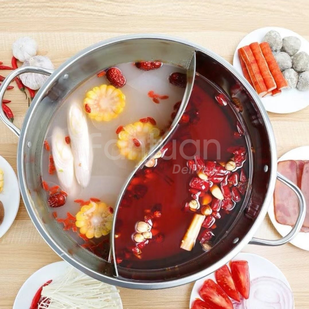 Chun La Hao Chong Qing Hot Pot by null