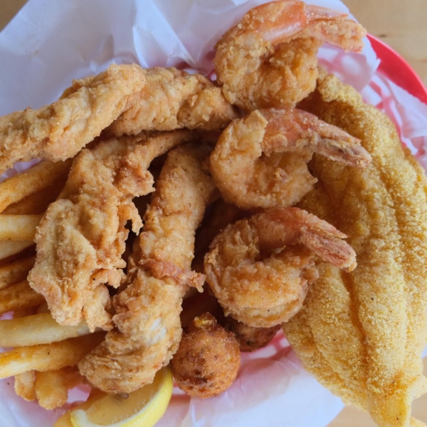 The Catch Mwc by null