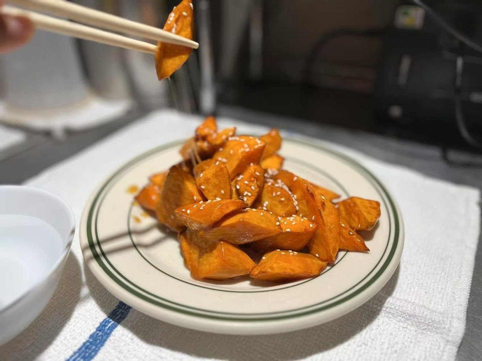 Uncle Zhang Chinese Cuisine (南来北往) by null