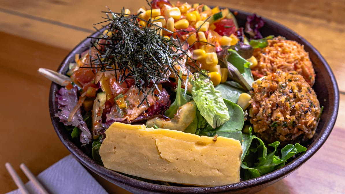 Poke Poku - Hawaiian Poke Bar by null