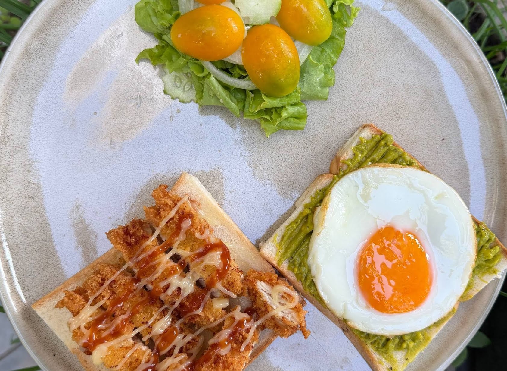 Tang Mouy Coffee by null