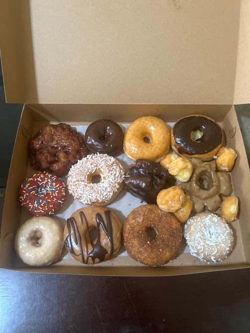 Foster's Donuts by null