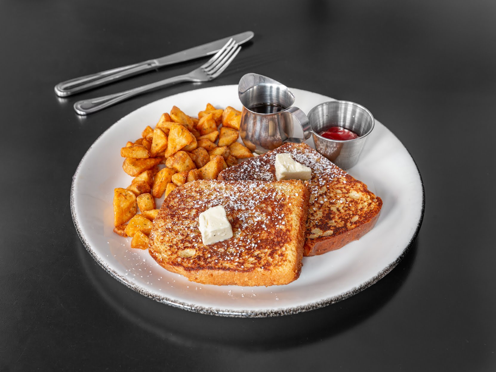 Rosebud Bar & Kitchen by null