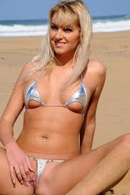 Ex girlfriend leslie posing in bikini hairy pussy cameltoe jpg x Hairy bikini