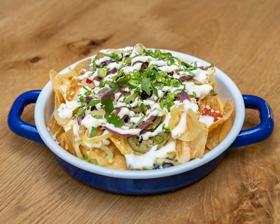 Lonesome Rose (Logan Square) by null