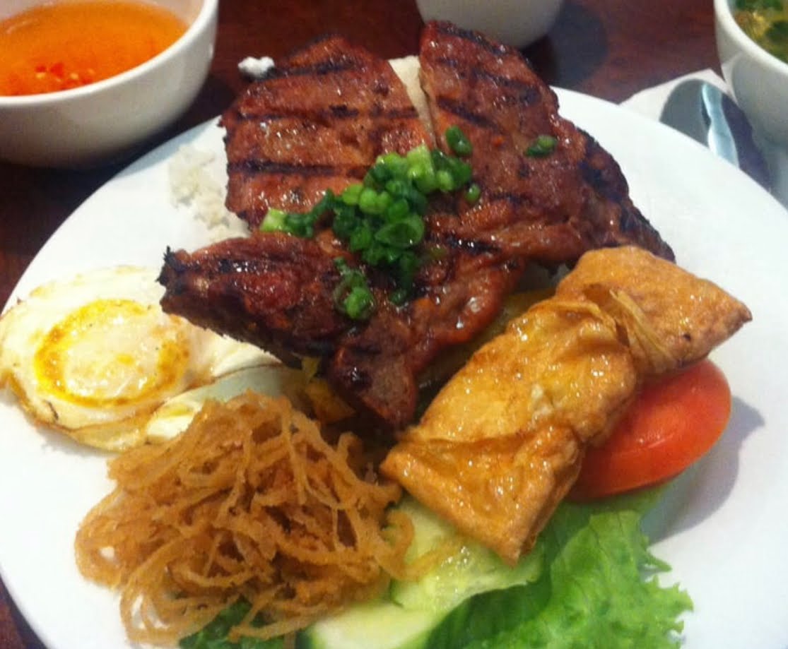 Little Saigon Express by null