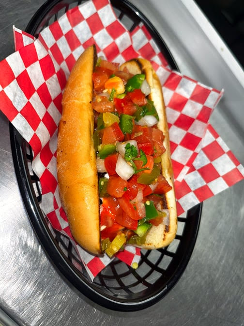 BRICK'S BAR & LALO'S by null