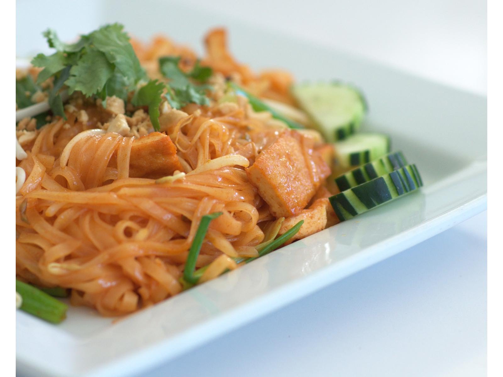 Loving Hut Plantbased Vegan by null