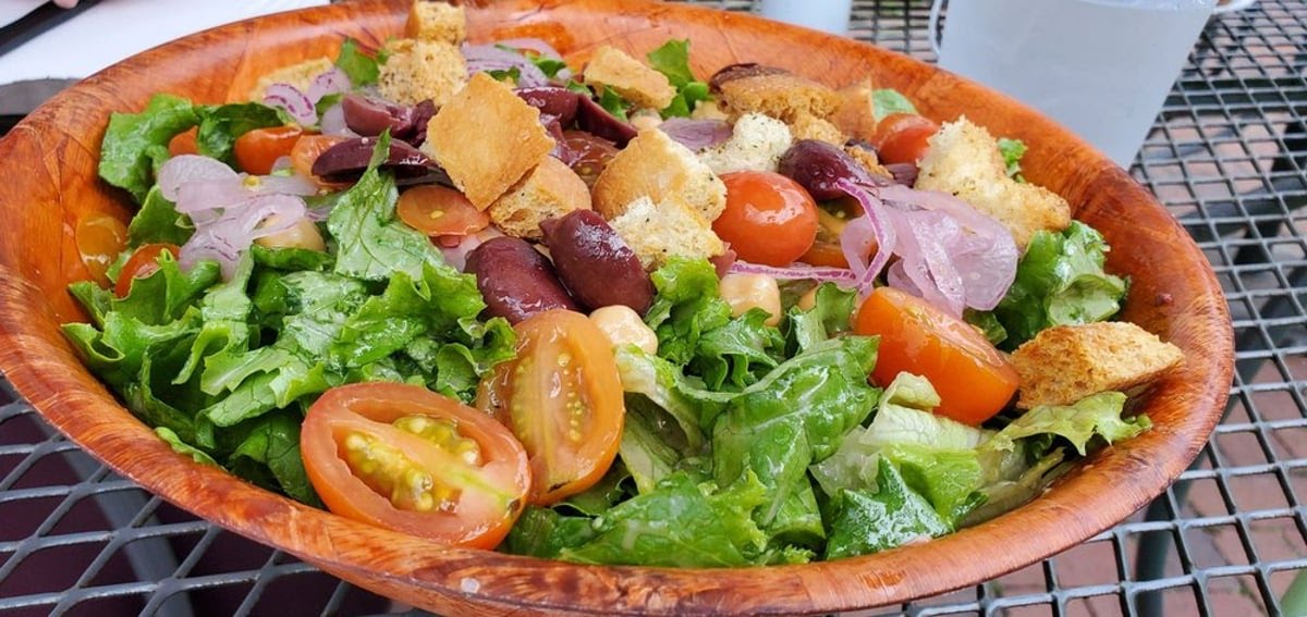 O4W Pizza by null