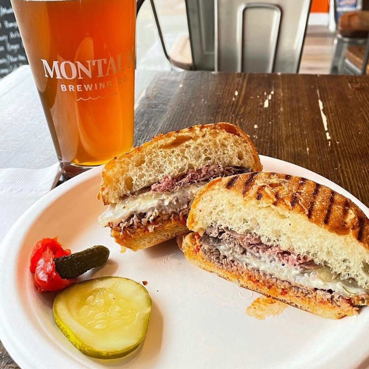 The Bier & Cheese Collective by null