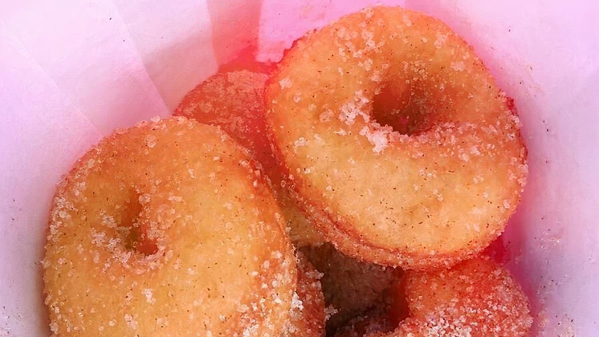 Little Lucy's by null