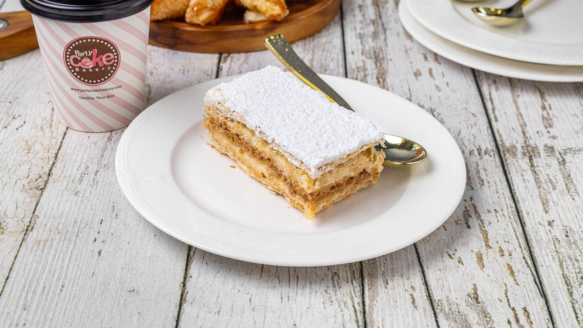 Party Cake Bakery by null