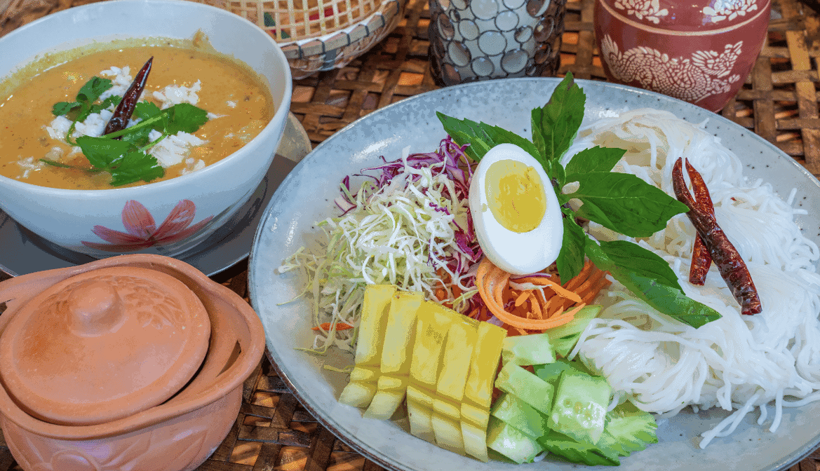 Isarn Thai Soul Kitchen by null