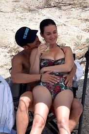Russell brand blasts katy perry book orlando bloom engagement jpg x Orlando bloom