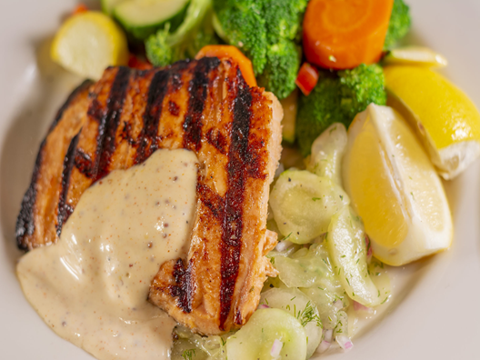 Charleston's Restaurant by null