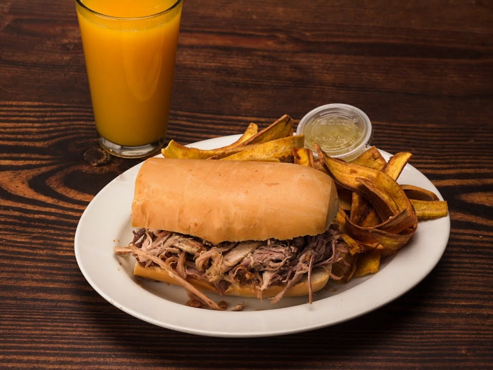 La Esquina del Lechon by null