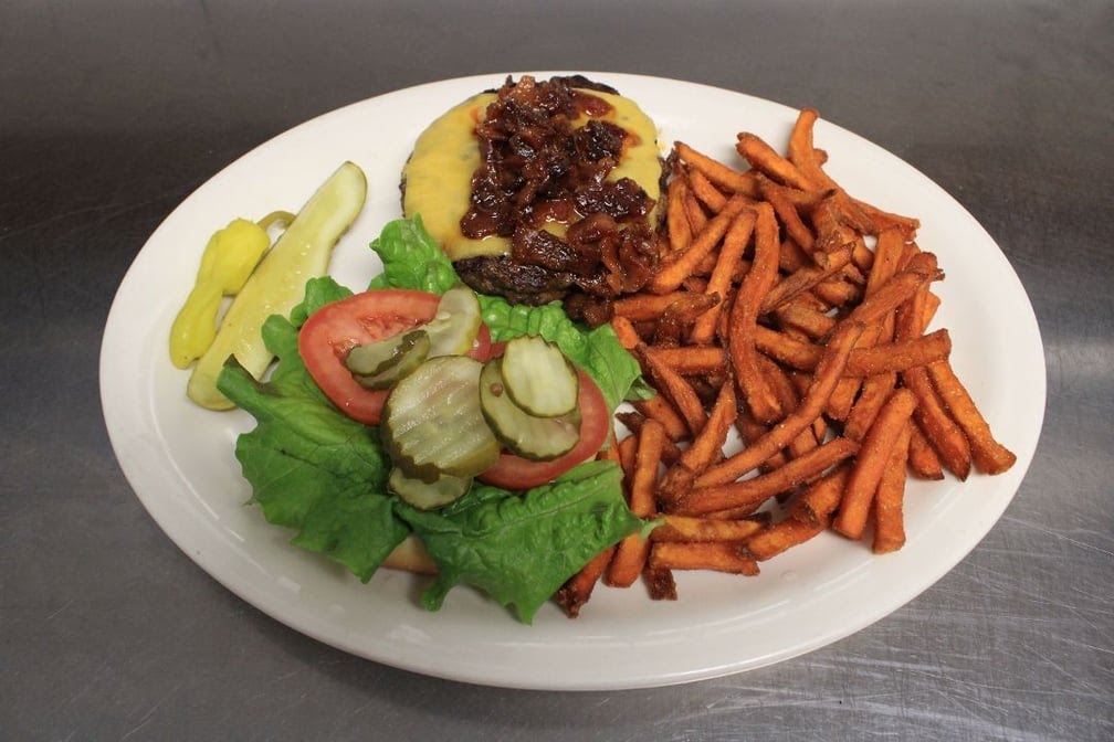 Merchant & Main Grill & Bar by null