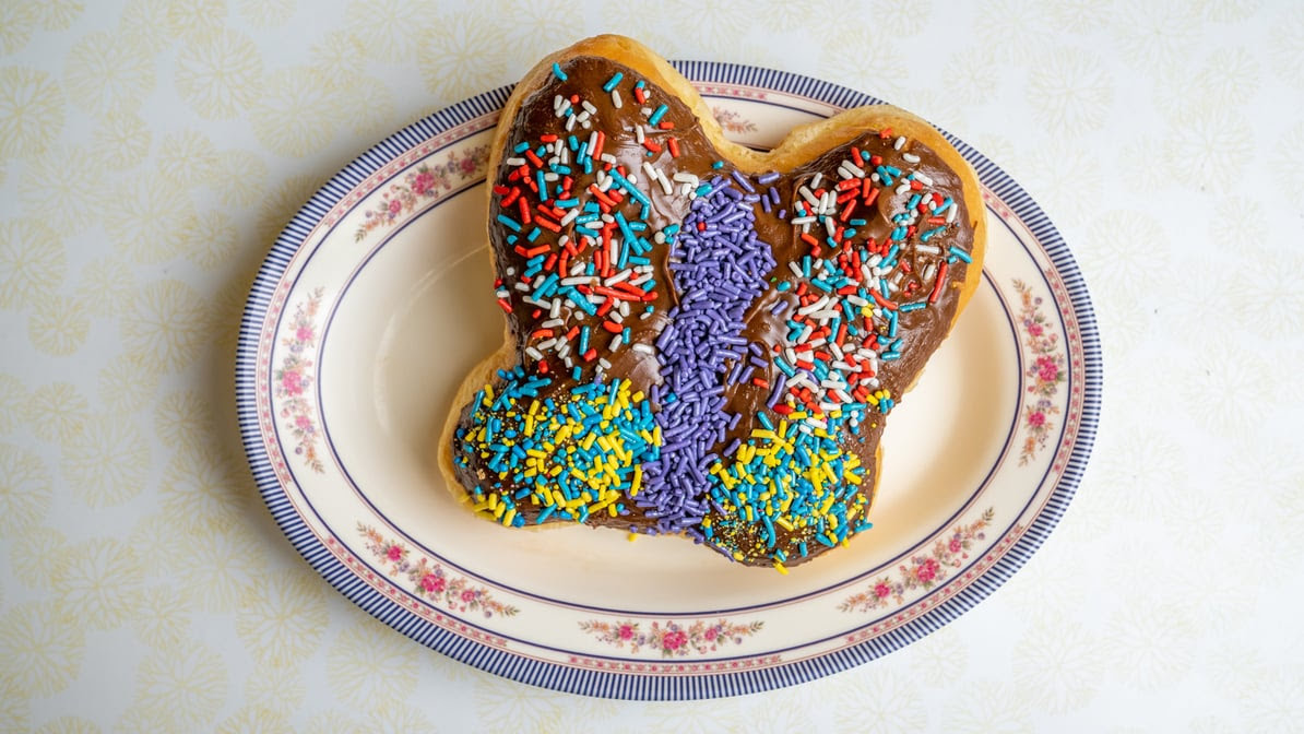 The Jelly Donut by null