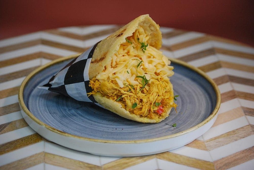 Doggi's Arepa Bar by null