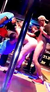 Pi xbeasaatbaaaaaa ul urkvmyjad jpg x Sexo en publico