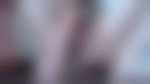 剛毛JK　無修正|パンティーを買ってくれるファンのために剛毛マンコをオナニー - Pornhub.com