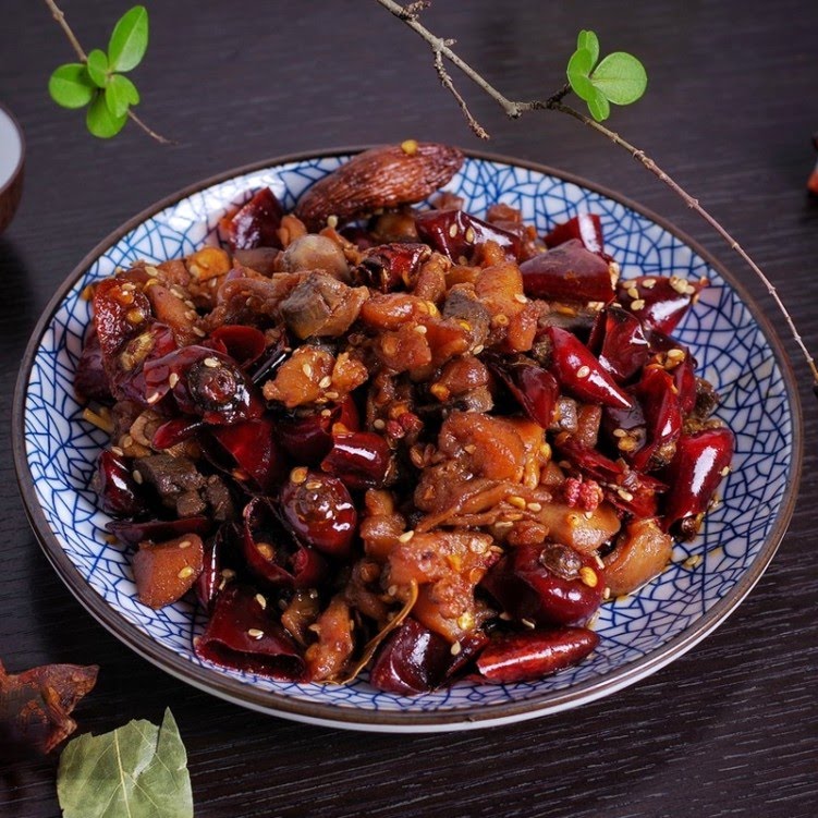 Fan Szechuan Restaurant & Bar 大宅门餐厅酒吧 by null