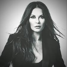 Catherine zeta jones reason heartbreak after family celebration national treasure jpg x Catherine zeta jones
