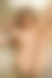 超美少女全裸|恥ずかしいからあんまり見ないで。。。超美少女が常に全裸で家事するとかたまらんやろ！ご主人様のシモの世話までこなすｗｗｗ - 動画エロタレスト