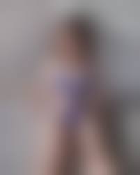 平嶋夏海 水着|平嶋夏海📚🏍🧸 | この水着がかわいいけどちっちゃくて日本じゃ着れなさそうだからはやくまた暖かいところに旅行に行きたい！ いや！嘘ついた！ この 水着は着なくていいから、暖かいところに行きたい！ 寒すぎる！！！！ | Instagram