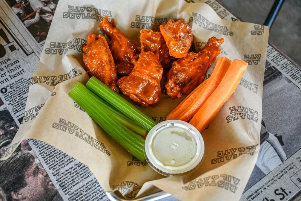 Christian's Tailgate Bar & Grill by null