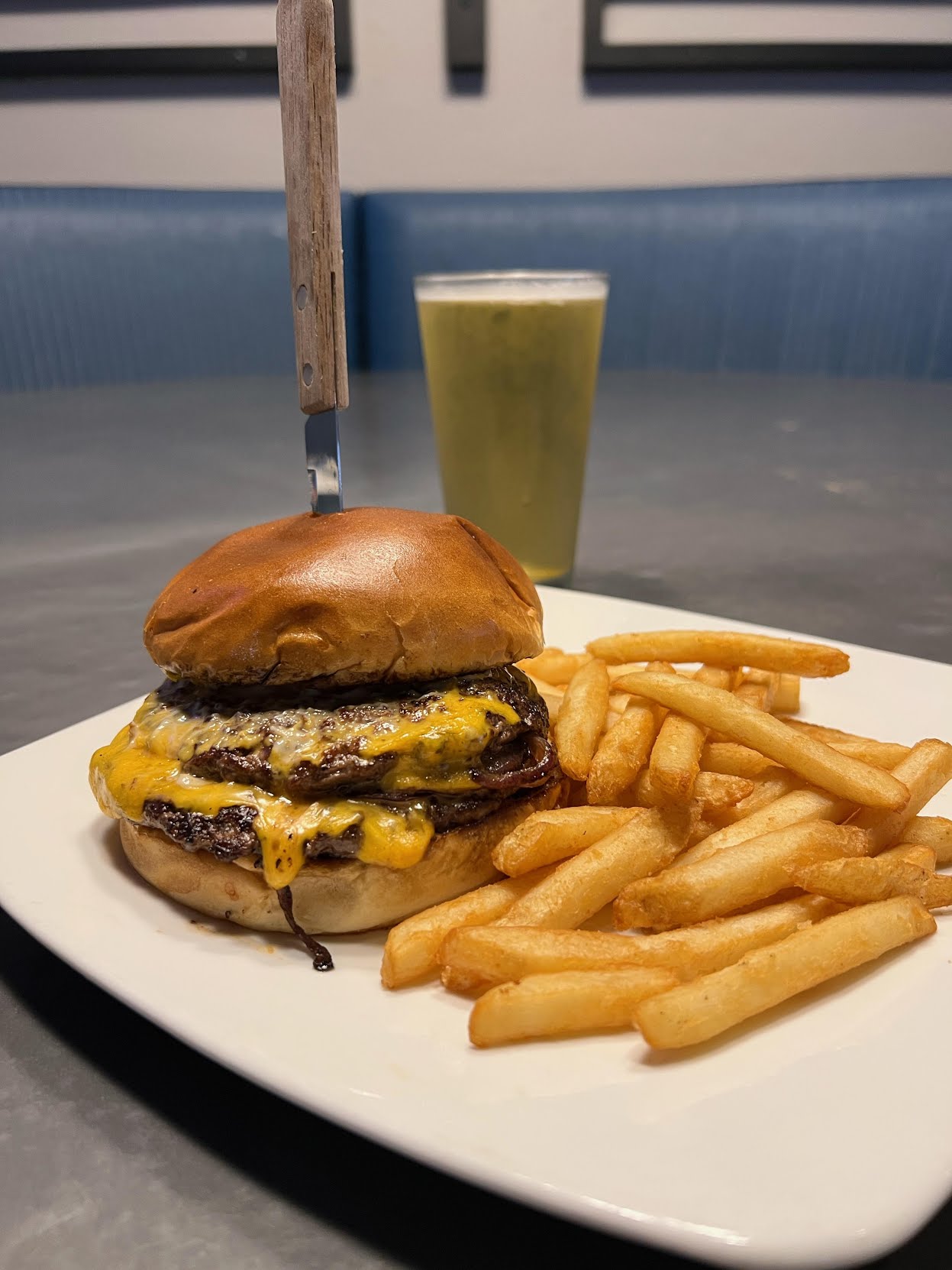 Lakeside Bar and Grill by null