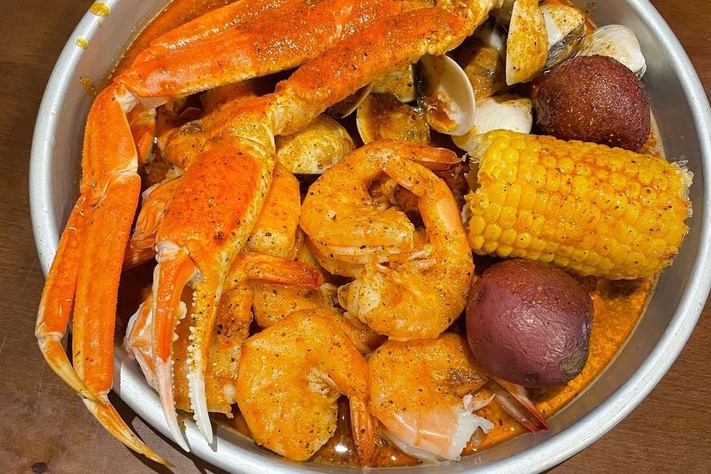 Fuji Cajun Seafood by null