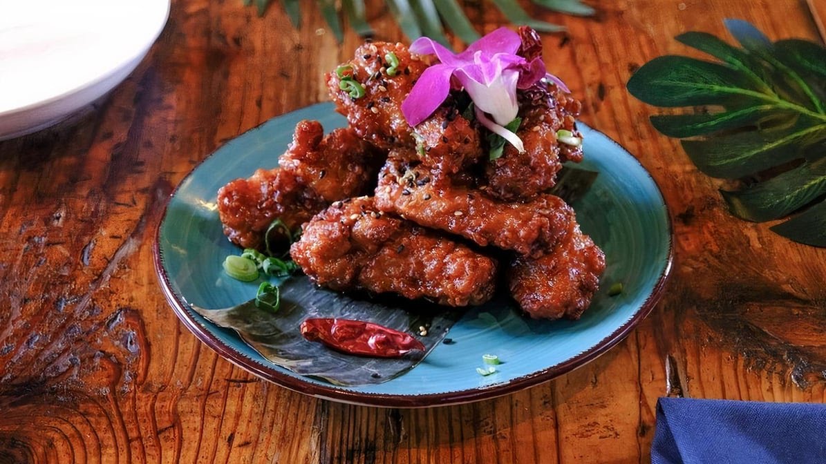 BITES Asian Kitchen + Bar by null