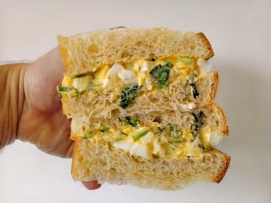 Mayflour Bakery & Cafe by null