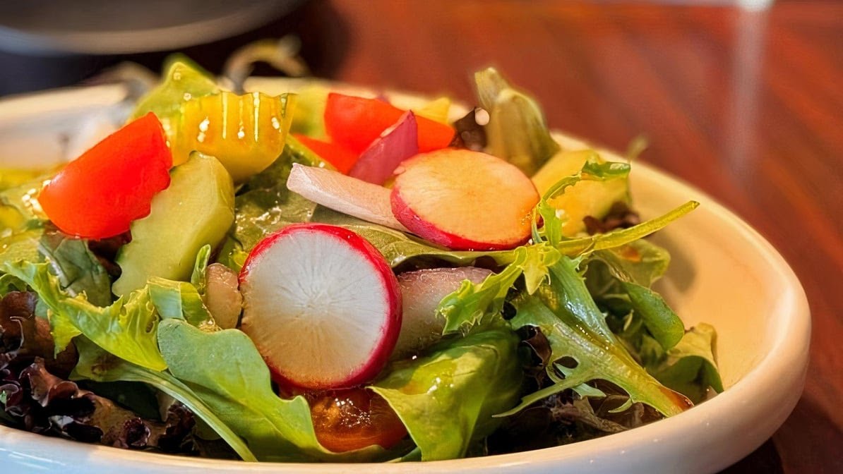 Thai O'Clock by null