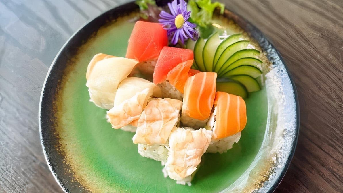 Sayuri Sushi Bar by null