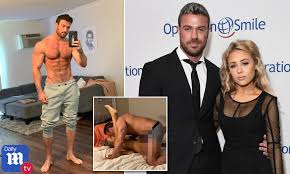 Bachelorette star chad johnson kisses jpg x Annalise mishler