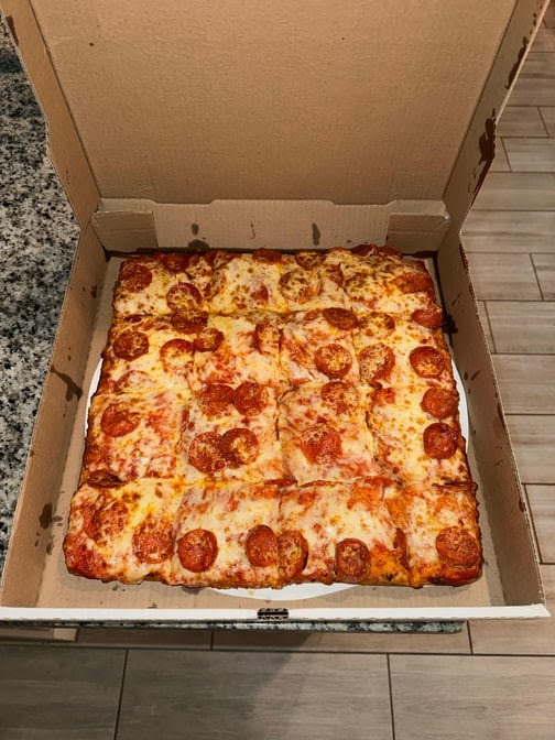Maria's Pizzeria & Restaurant by null