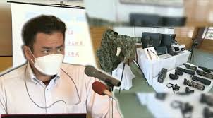 中学生 温泉 盗撮|性的欲求を満たしたかった」…温泉施設脱衣所で男性の裸を盗撮疑い、中学教諭の男を逮捕 : 読売新聞