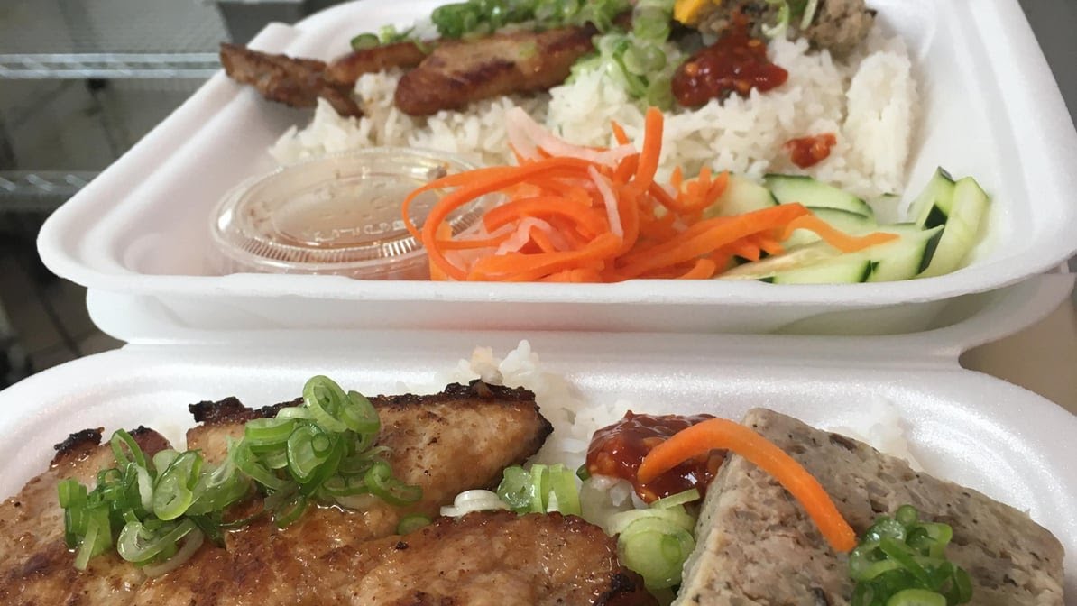 Banh Mi Saigon by null