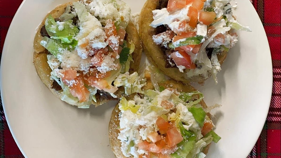 Taqueria El Real by null