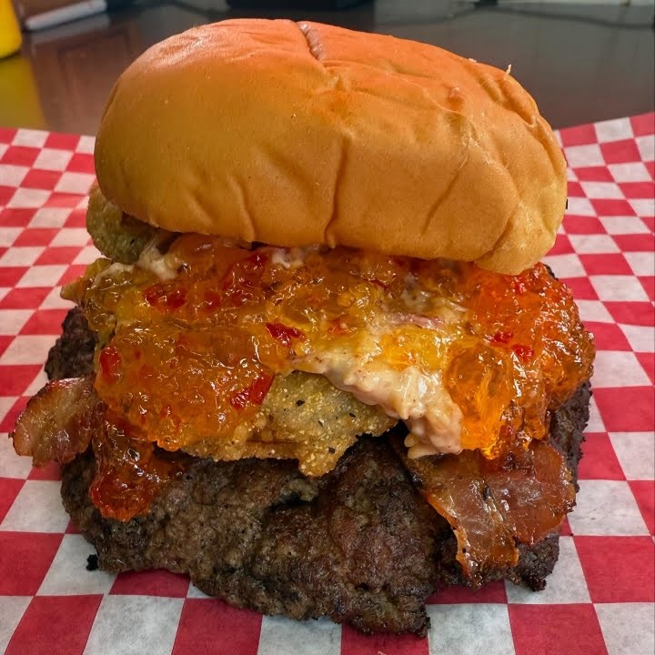 Cledis Burgers & Beer Garden by null