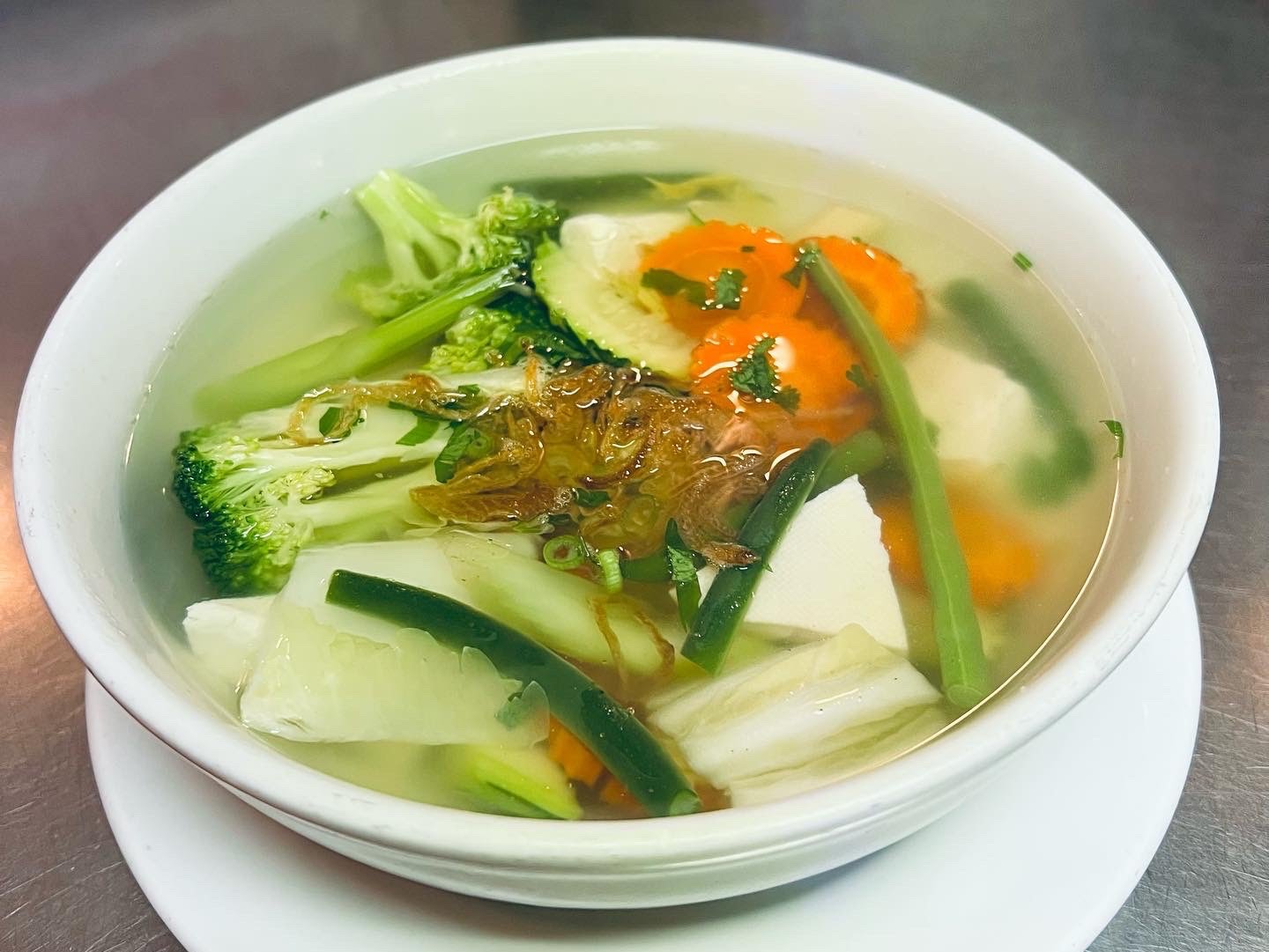 Binh Minh Quan by null