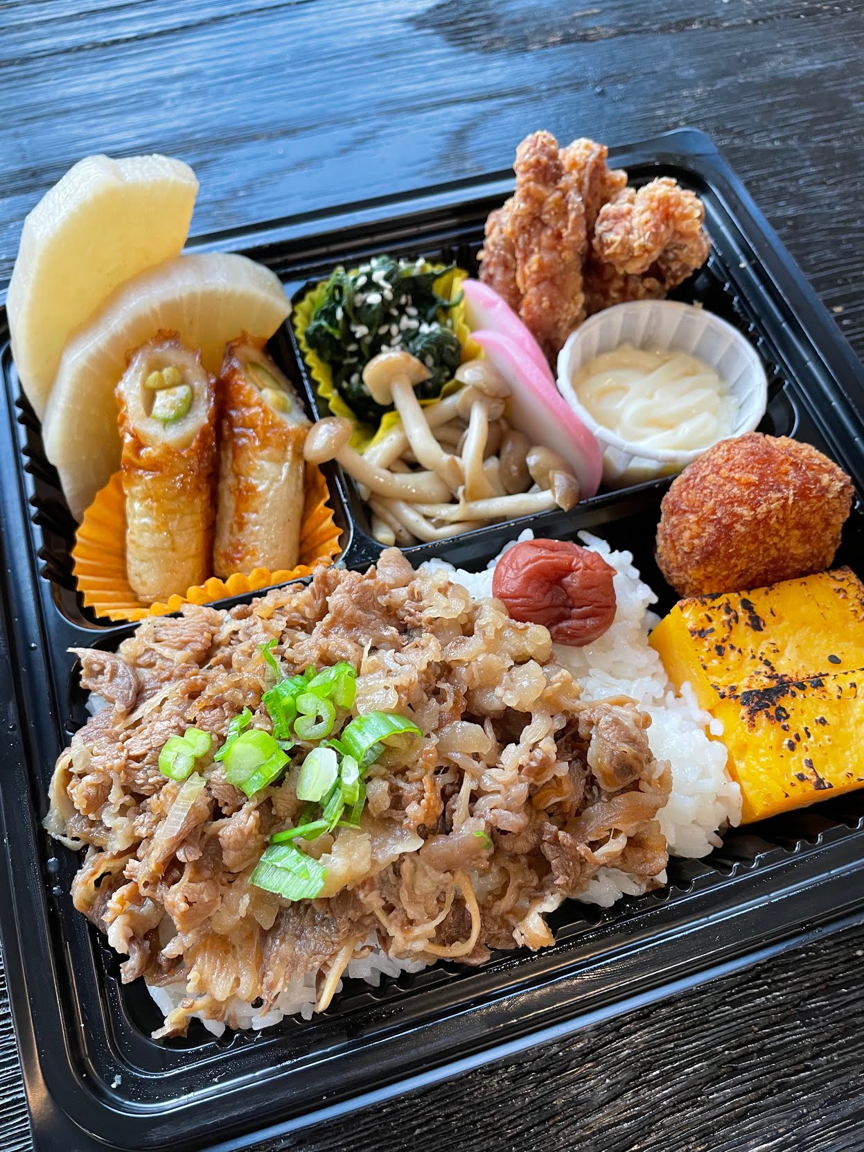 Morikawa Bento by null